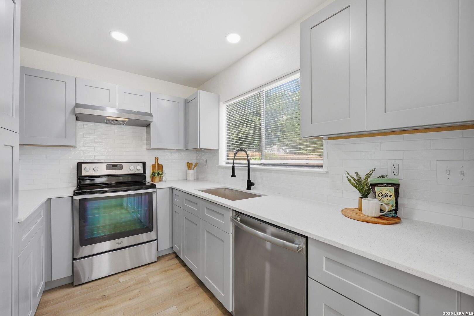 4050 Mystic Sunrise San Antonio TX 78244