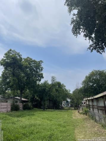 812 W Hollywood Avenue San Antonio TX 78212