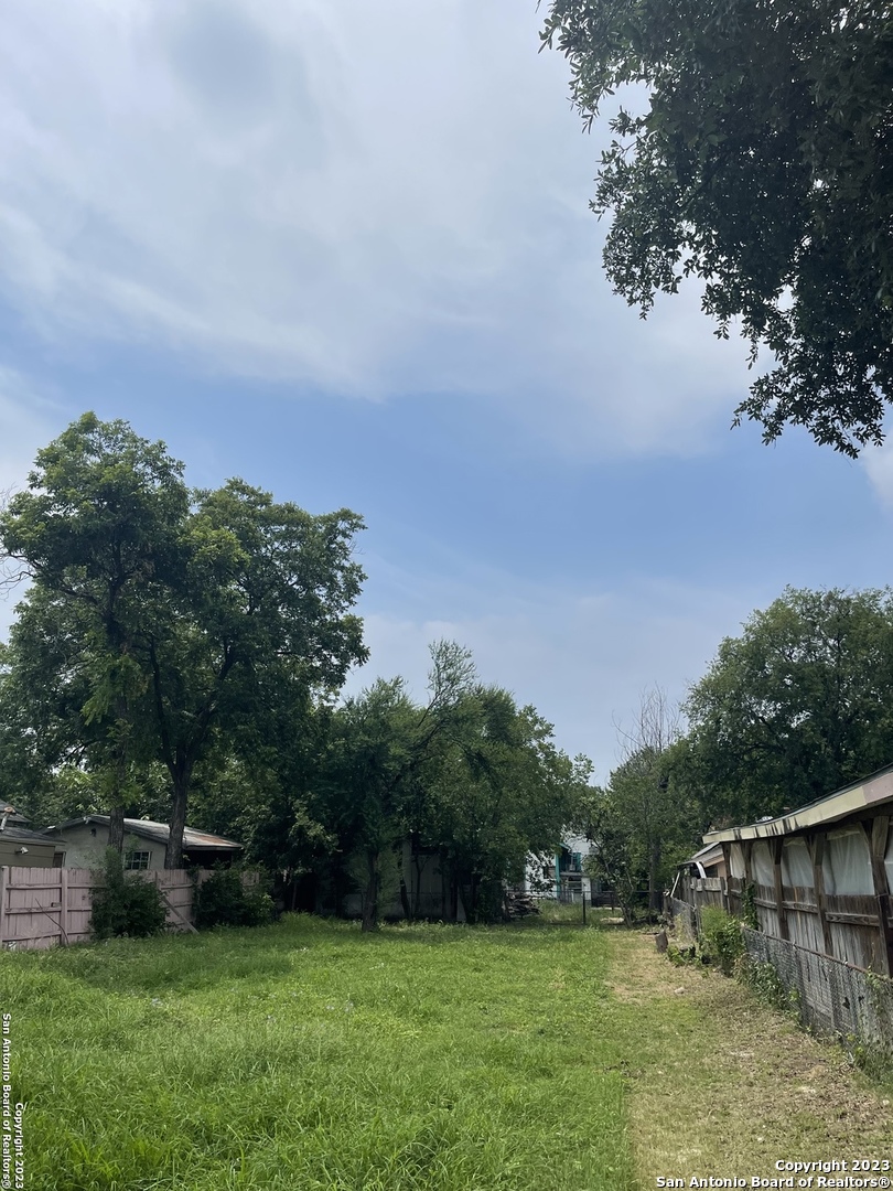 812 W Hollywood Avenue San Antonio TX 78212