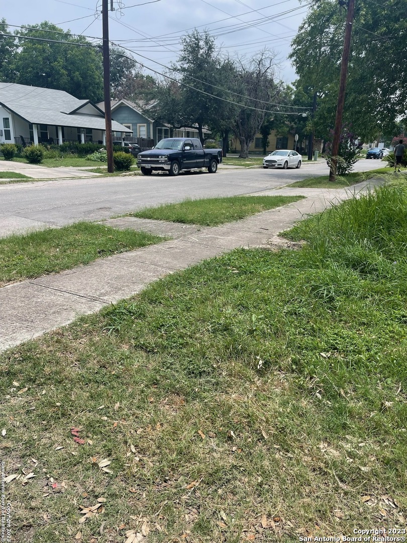 812 W Hollywood Avenue San Antonio TX 78212