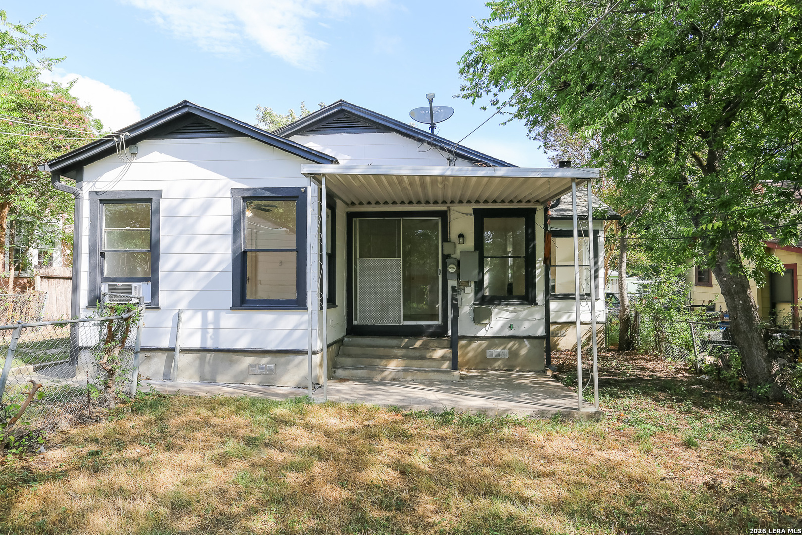 1418 W Lullwood Avenue San Antonio TX 78201
