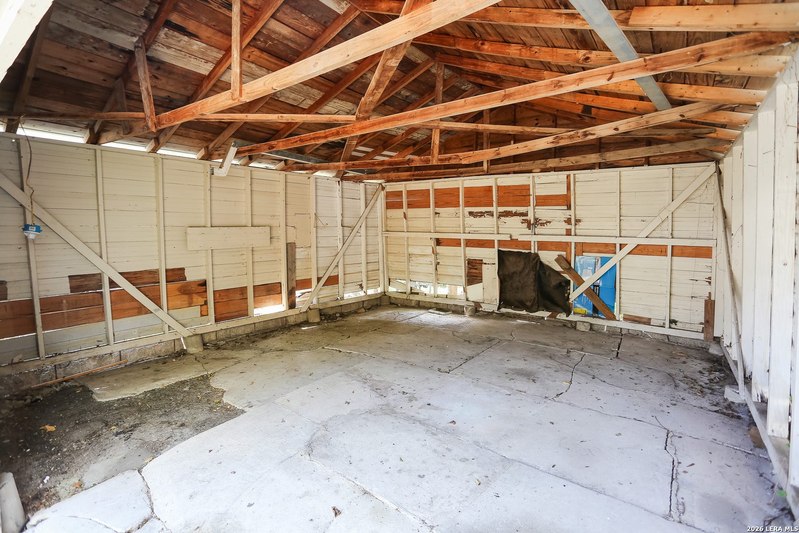 1418 W Lullwood Avenue San Antonio TX 78201
