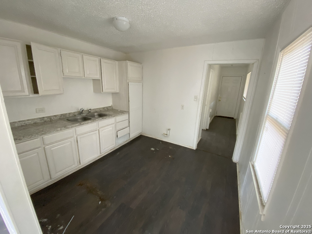 626 Corliss San Antonio TX 78220