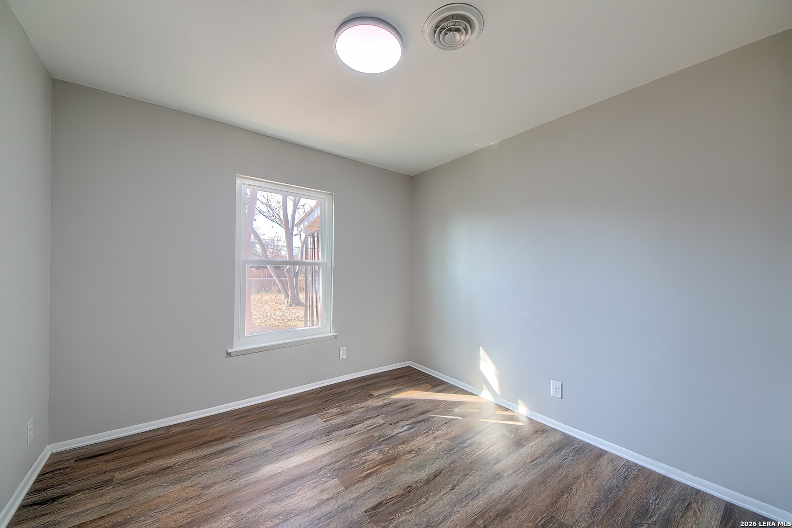 3710 Van Dyke San Antonio TX 78218