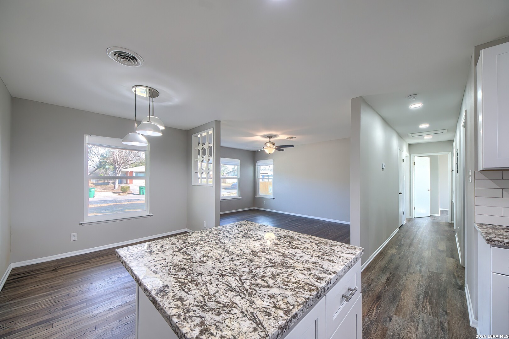 3710 Van Dyke San Antonio TX 78218