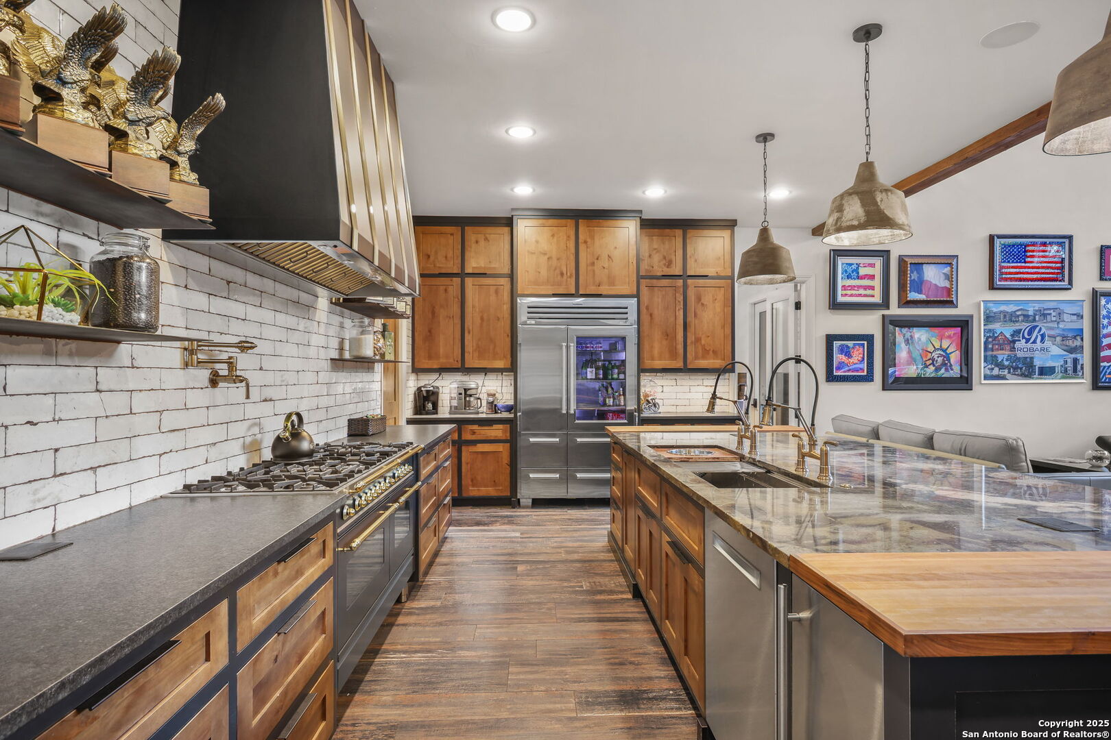 20053 Scenic Loop Road Helotes TX 78023