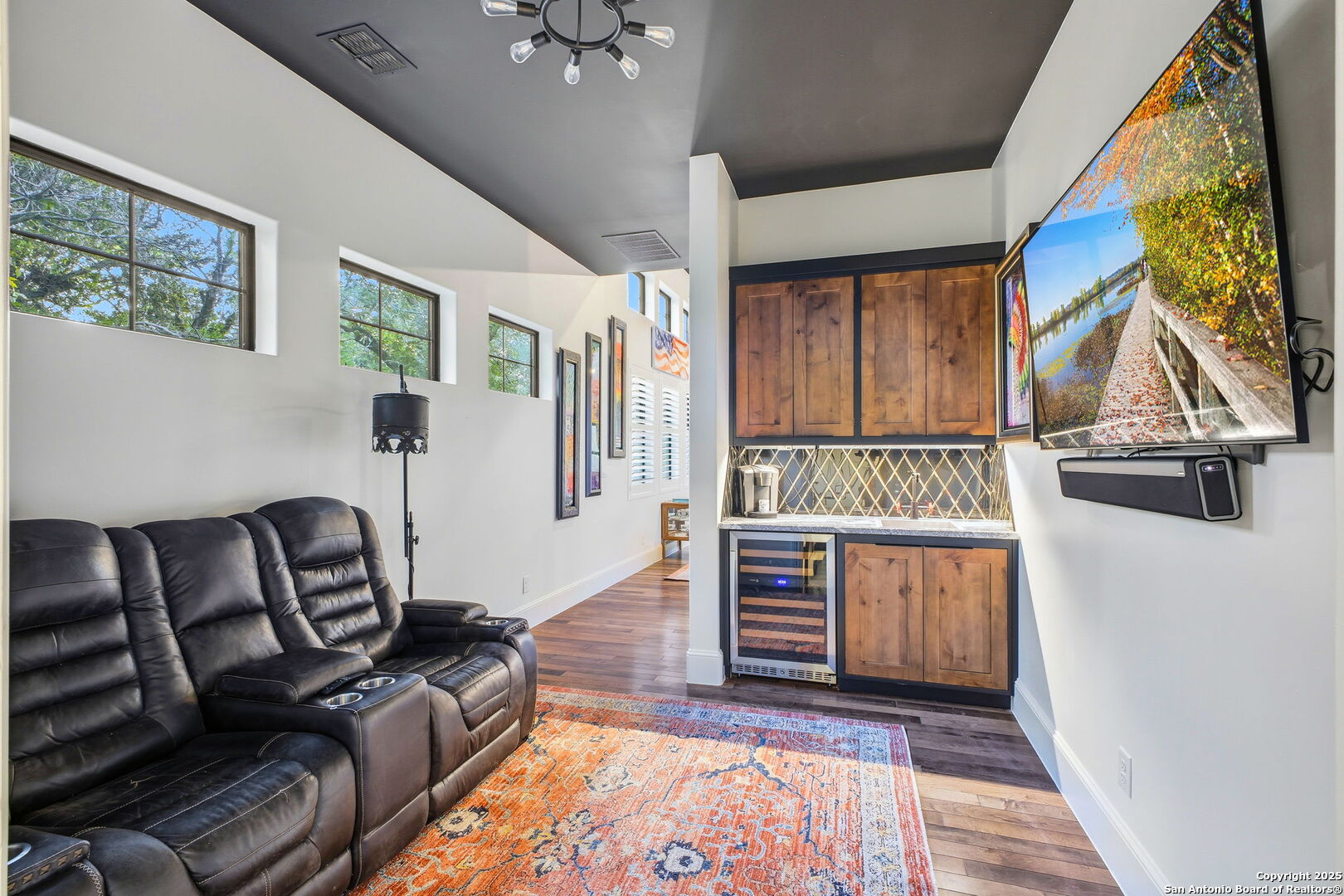 20053 Scenic Loop Road Helotes TX 78023