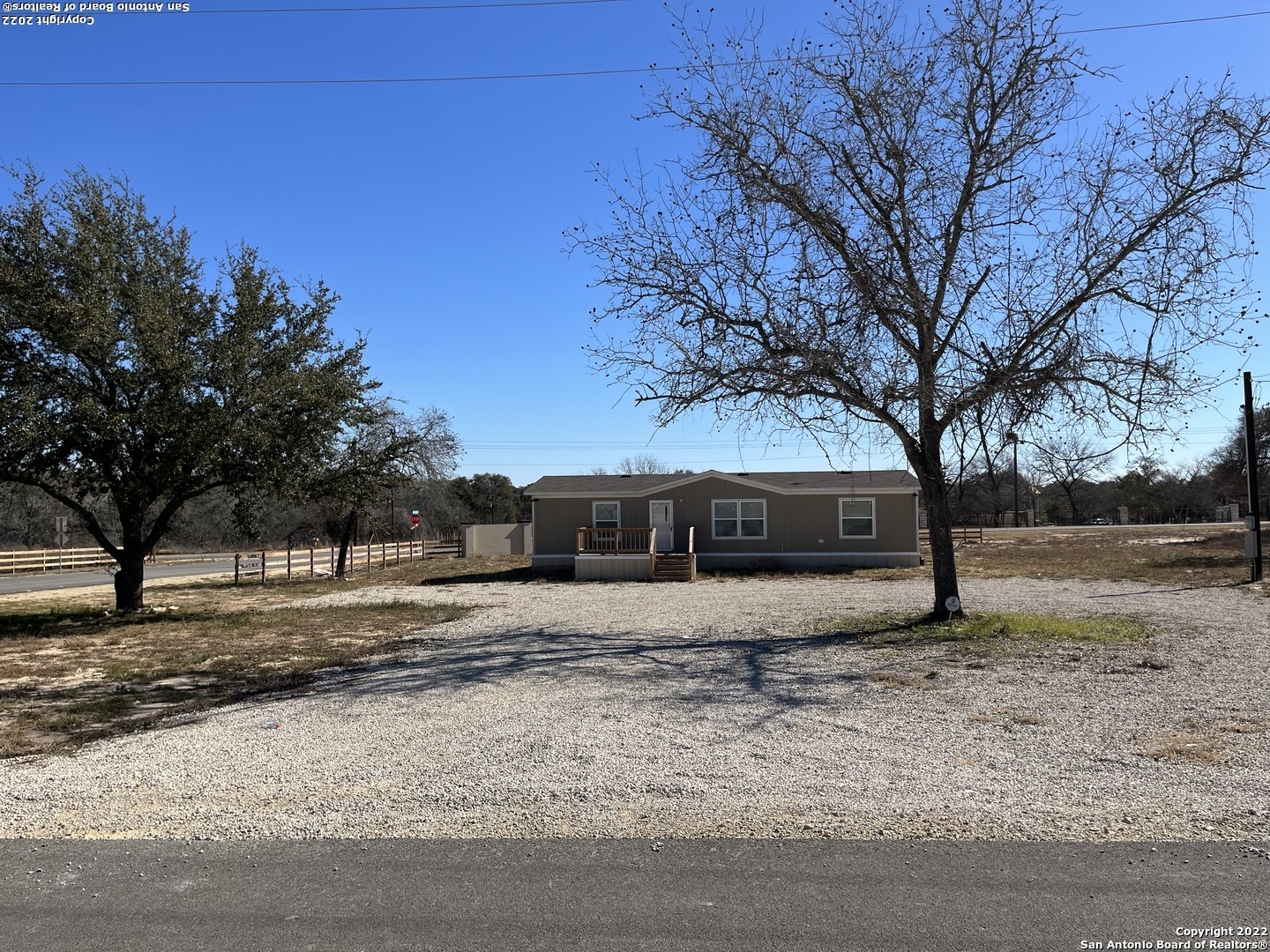 113 Acorn Hollow Poteet TX 78065