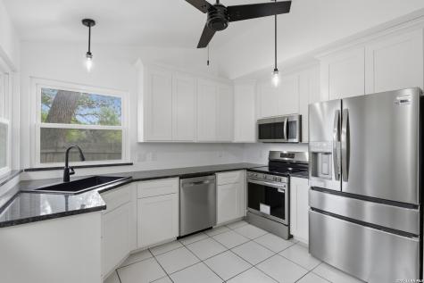 7002 Quail Wilde San Antonio TX 78250