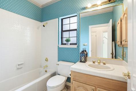 19221 Heather Forest San Antonio TX 78258