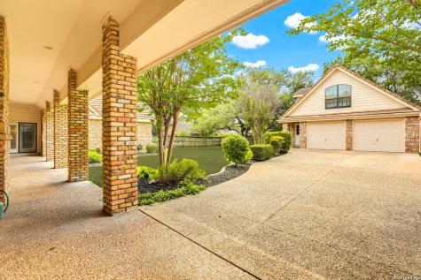 19221 Heather Forest San Antonio TX 78258