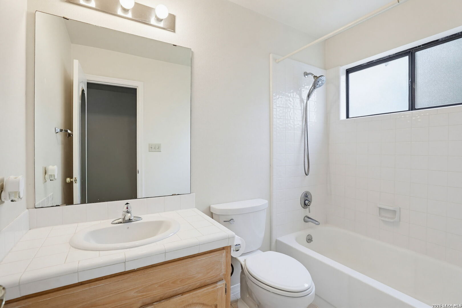 19221 Heather Forest San Antonio TX 78258