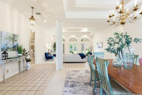 19221 Heather Forest San Antonio TX 78258