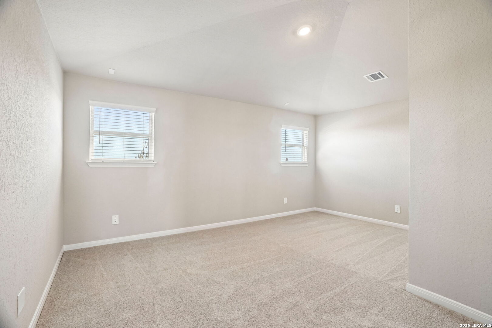 2802 Junction Bay Converse TX 78109