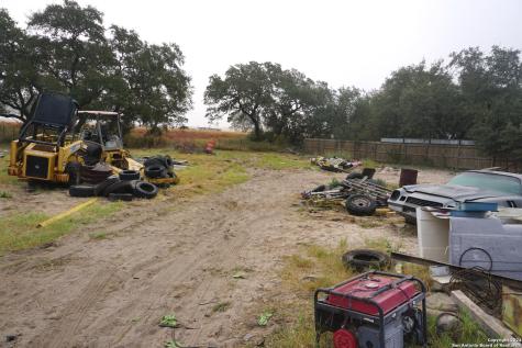 47 Viewpoint Drive Poteet TX 78065