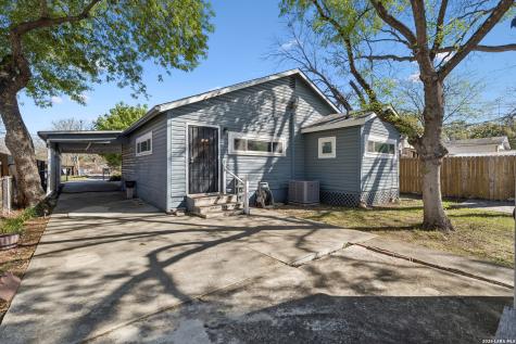 250 Benita San Antonio TX 78210