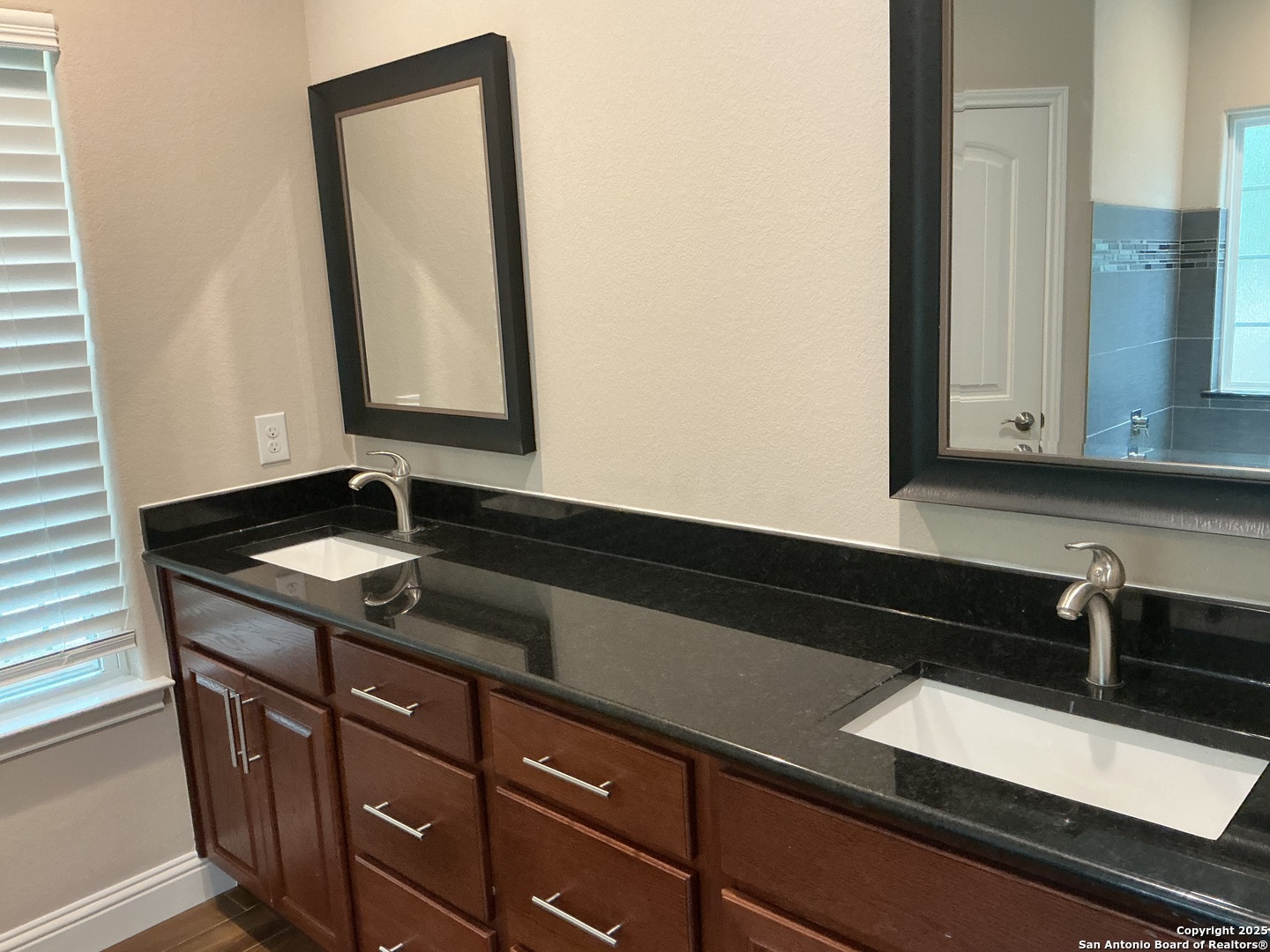 1524 Freshwater Bulverde TX 78163