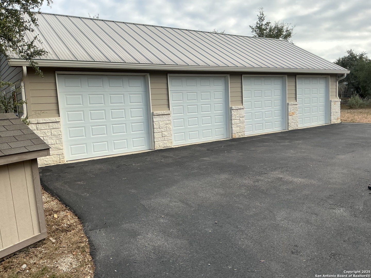 1524 Freshwater Bulverde TX 78163