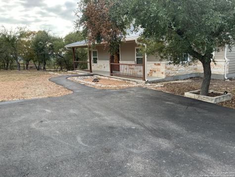 1524 Freshwater Bulverde TX 78163