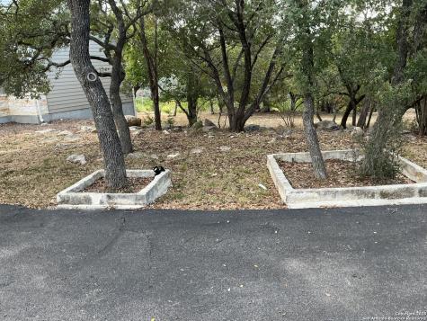 1524 Freshwater Bulverde TX 78163