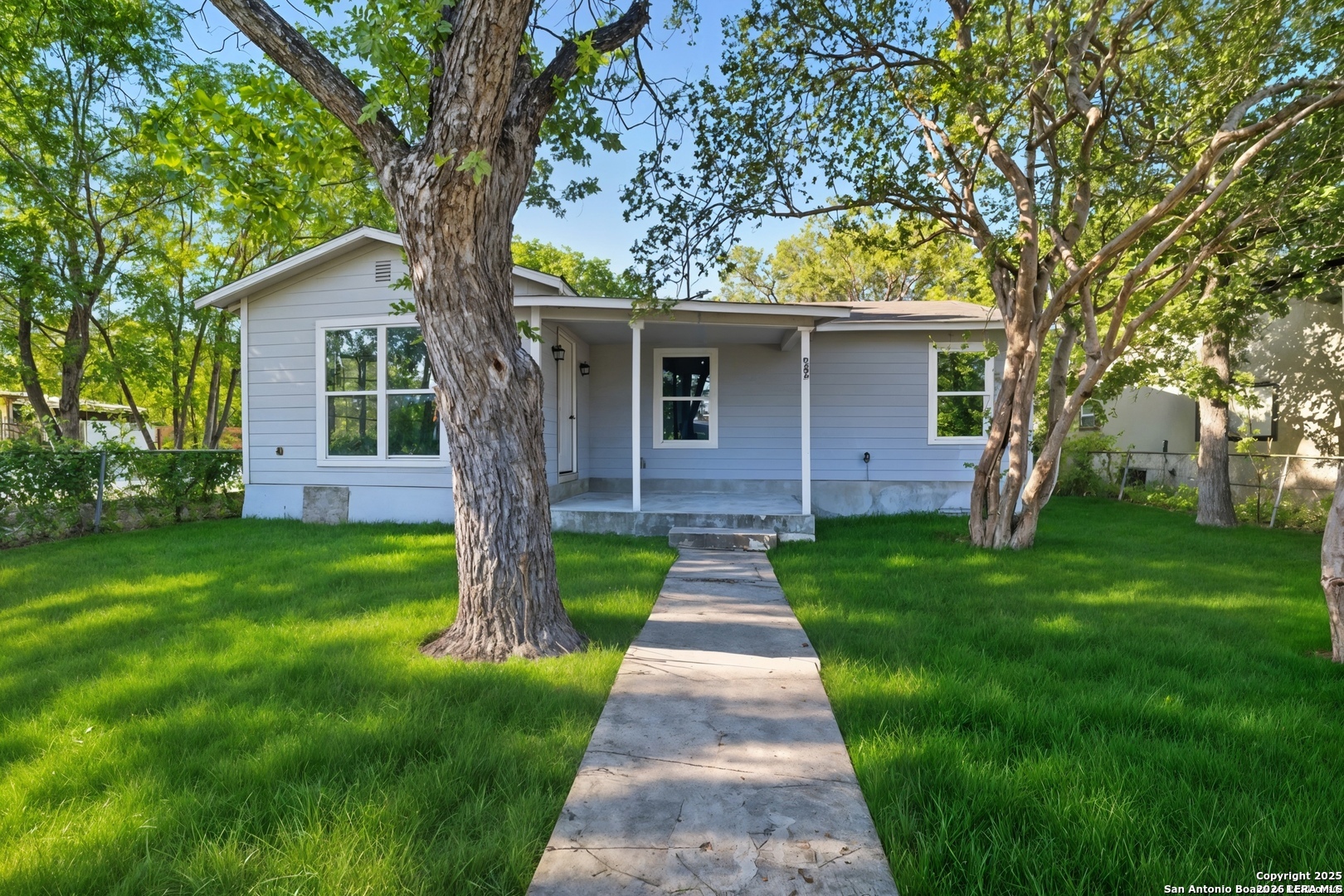 835 Aaron Place San Antonio TX 78221