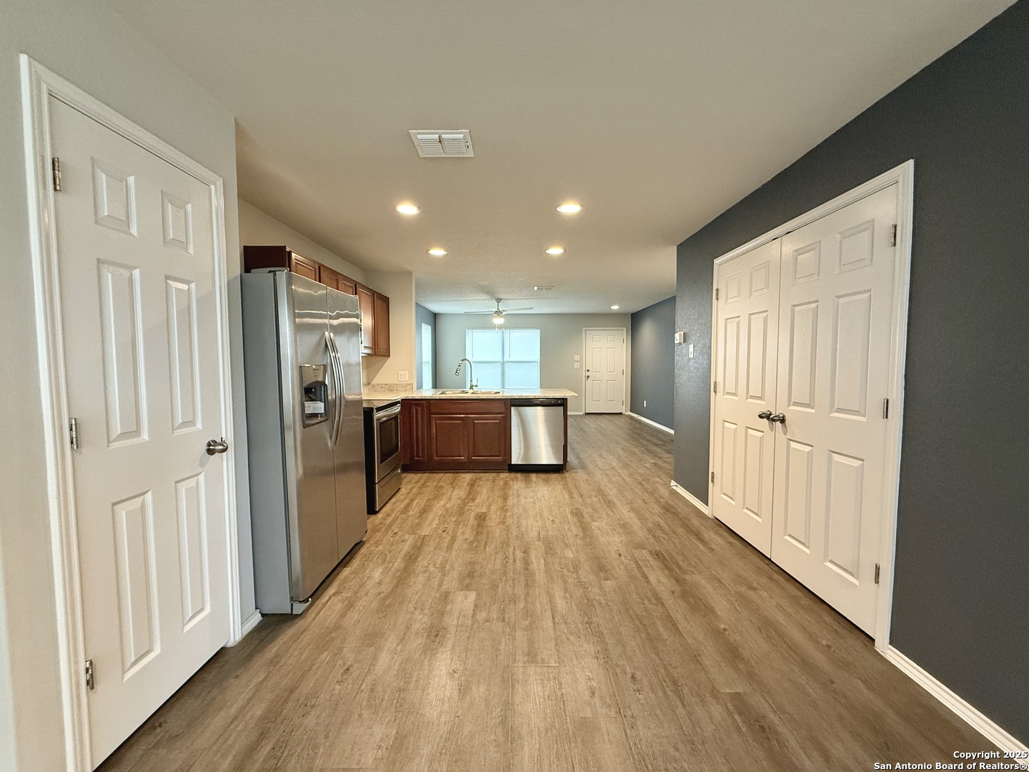 8114 Apex View San Antonio TX 78244
