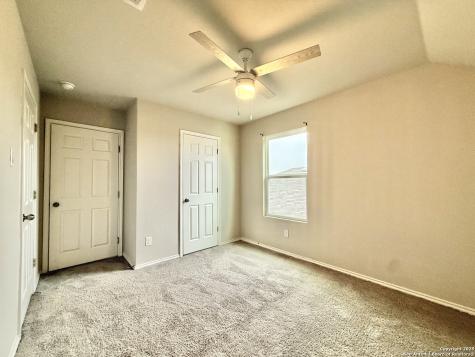 8114 Apex View San Antonio TX 78244