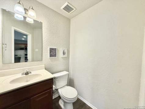 8114 Apex View San Antonio TX 78244
