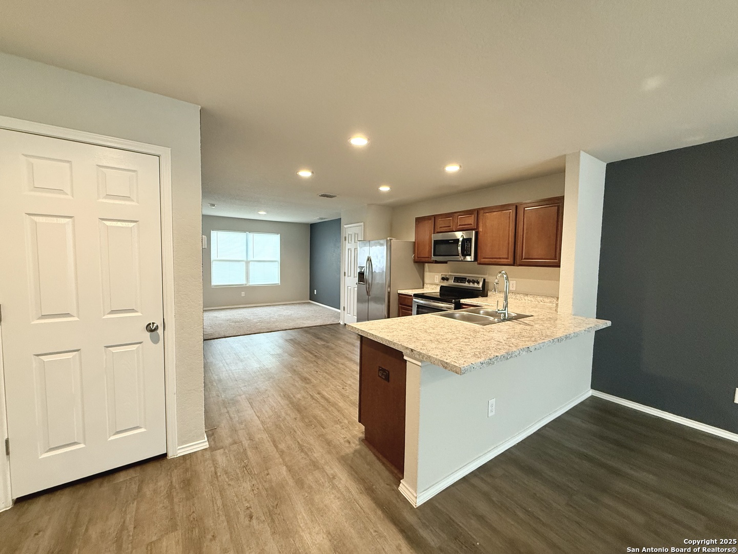 8114 Apex View San Antonio TX 78244