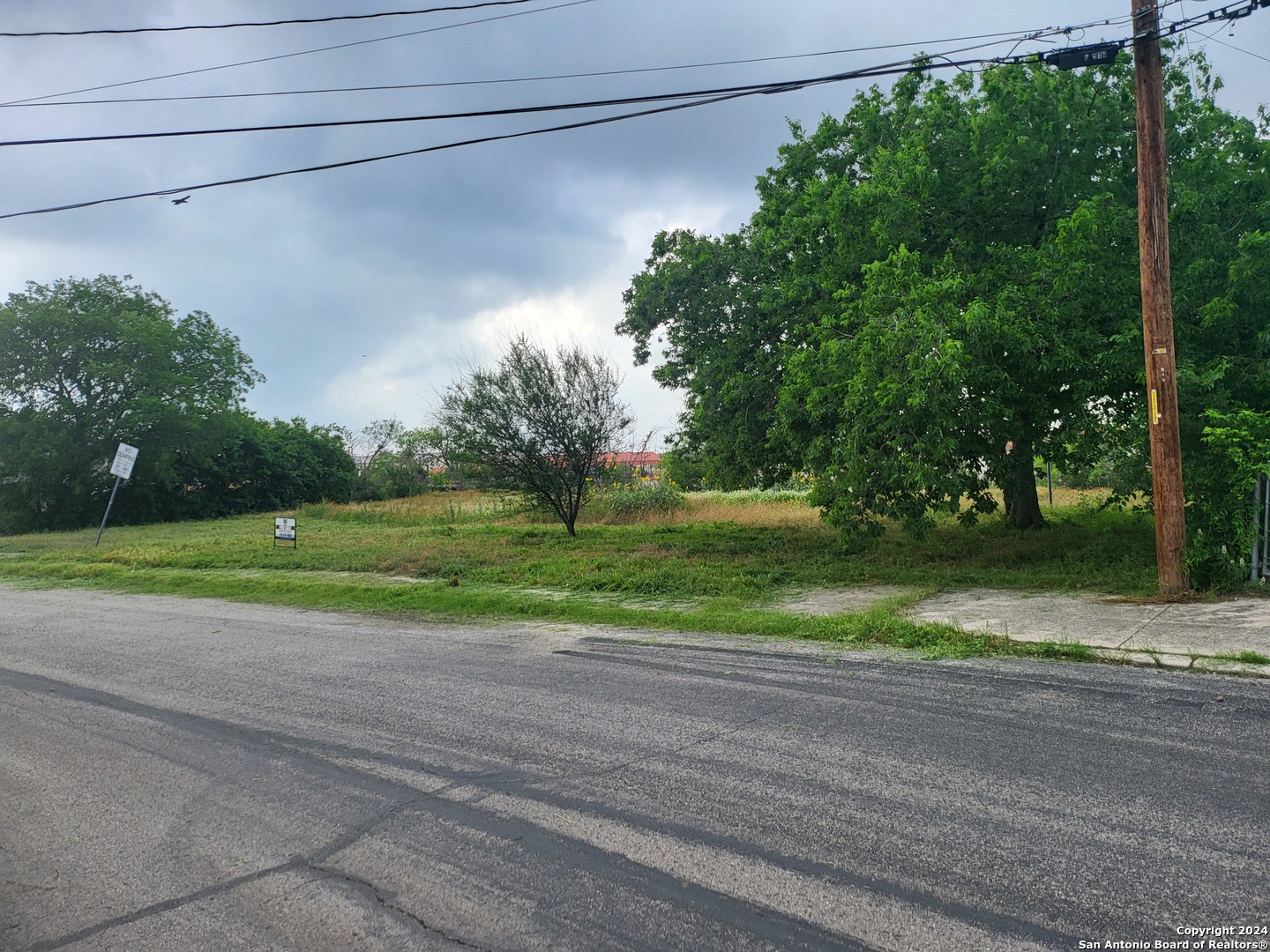 519 Bee Street San Antonio TX 78208