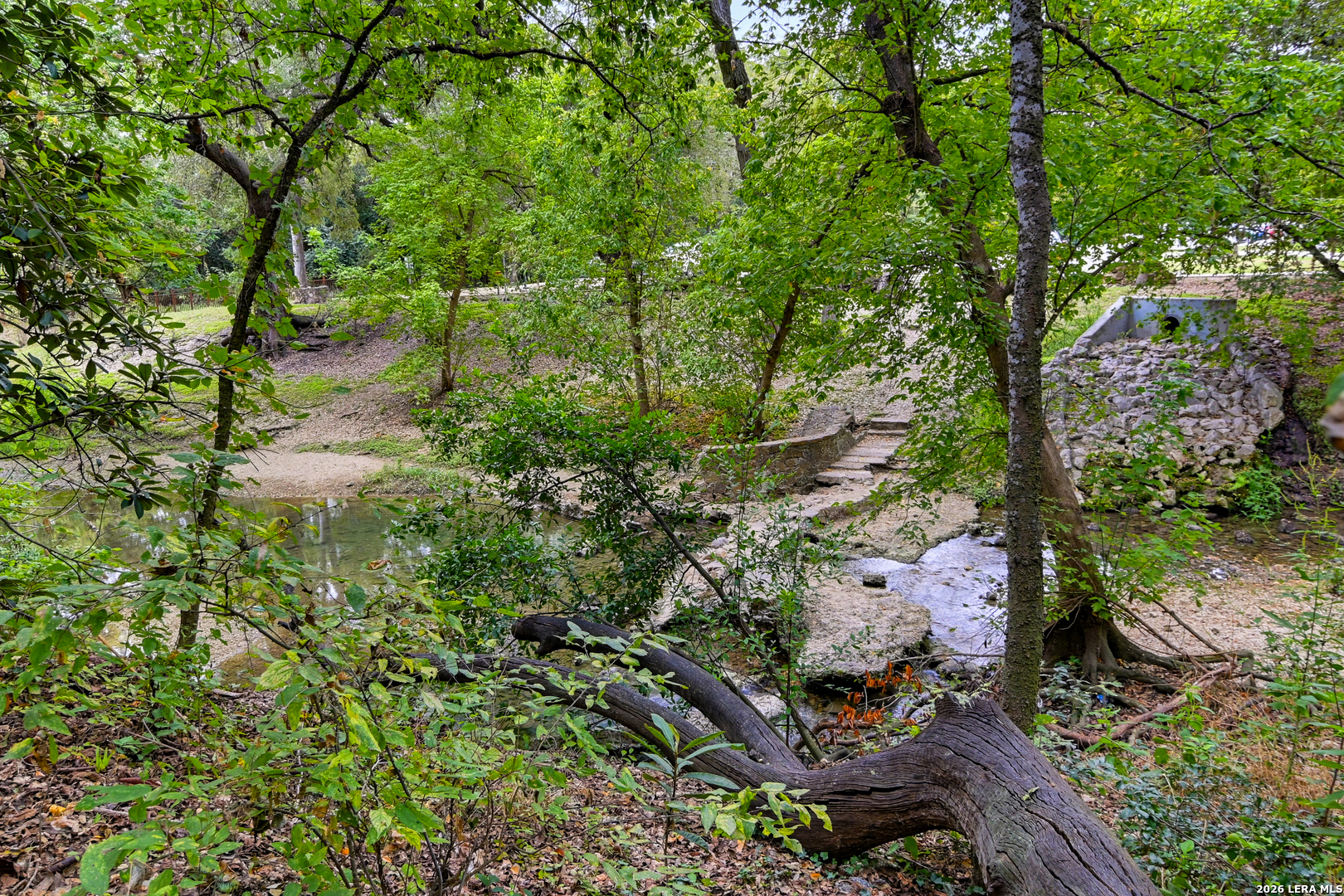 221 W Washington Seguin TX 78155