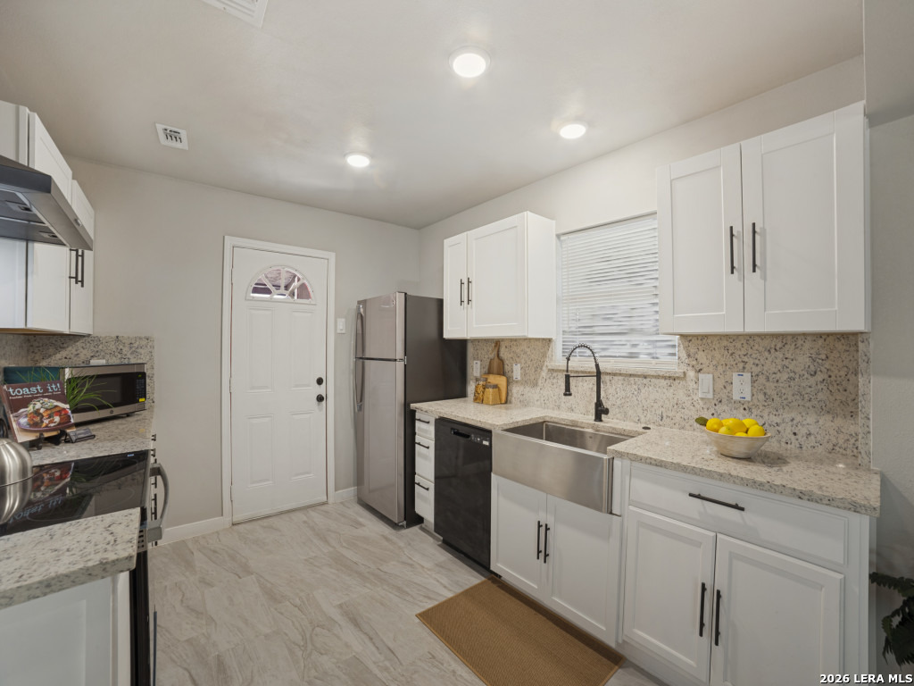 119 Livingston San Antonio TX 78214