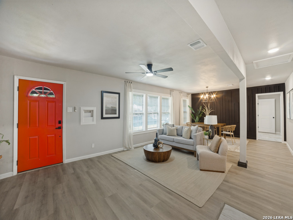 119 Livingston San Antonio TX 78214