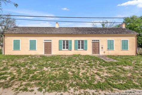505 Houston Street Castroville TX 78009
