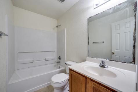 9734 Crescent Moon San Antonio TX 78245