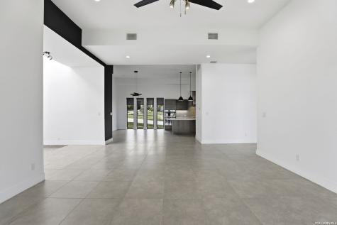 150 Champions Bend San Antonio TX 78258