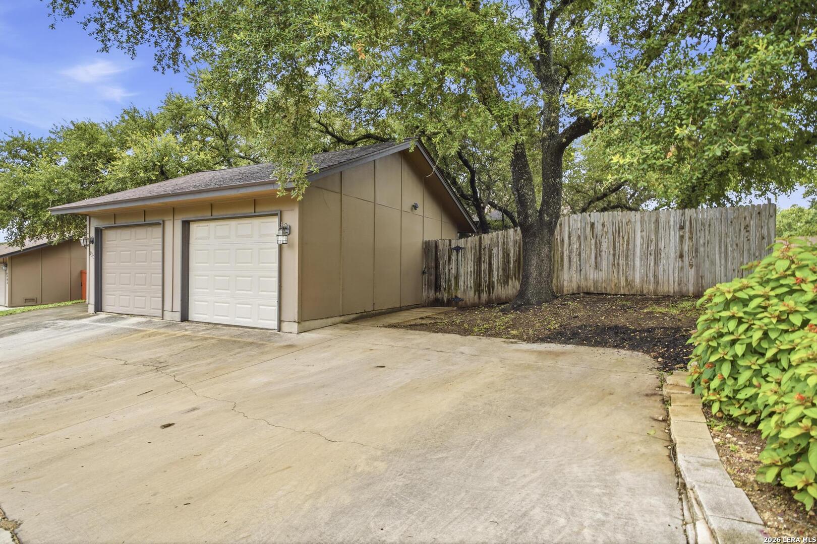9304 Dover Ridge San Antonio TX 78250