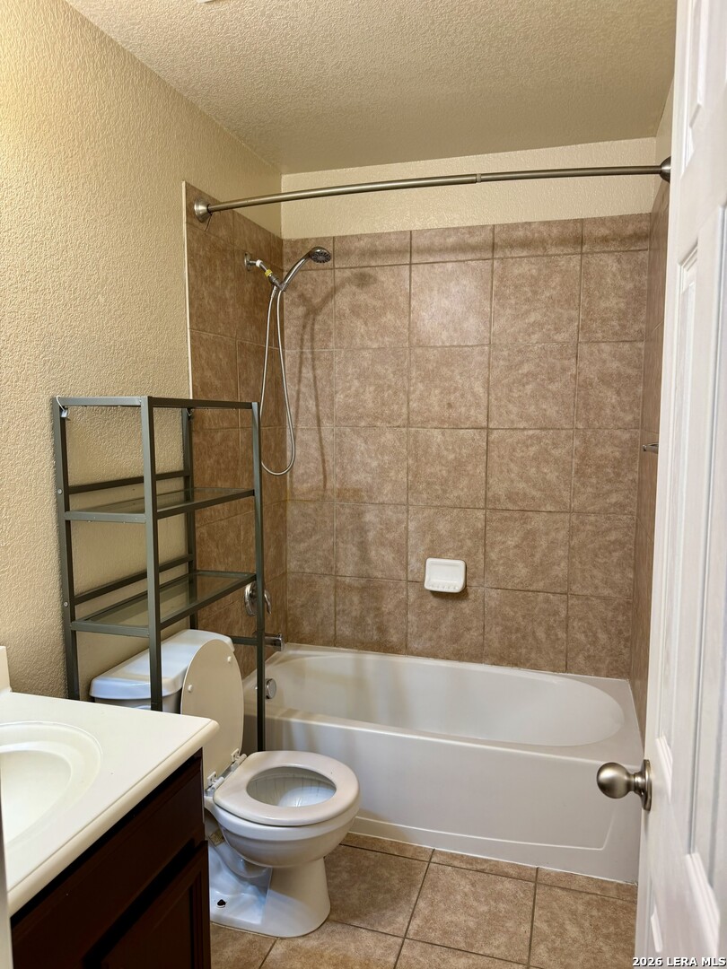 2706 Just My Style San Antonio TX 78245