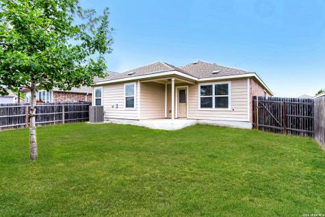 257 Holland Park Schertz TX 78108