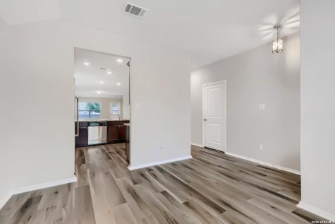 257 Holland Park Schertz TX 78108