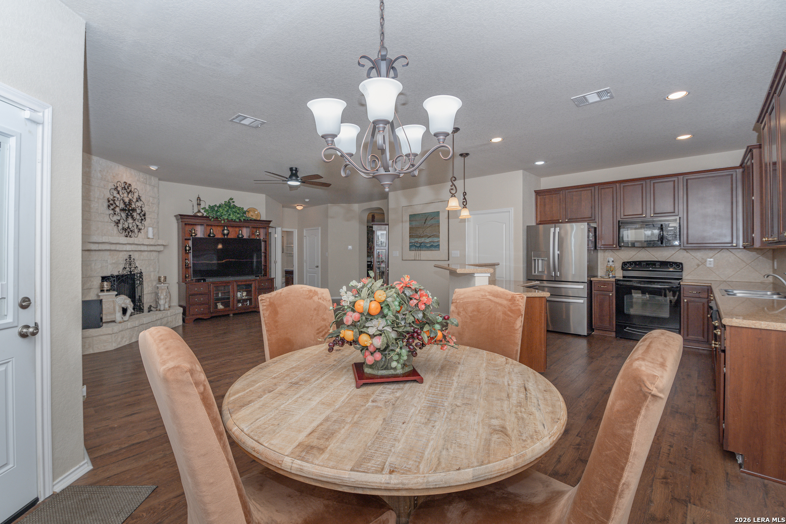 326 Loch Lomond Drive Cibolo TX 78108