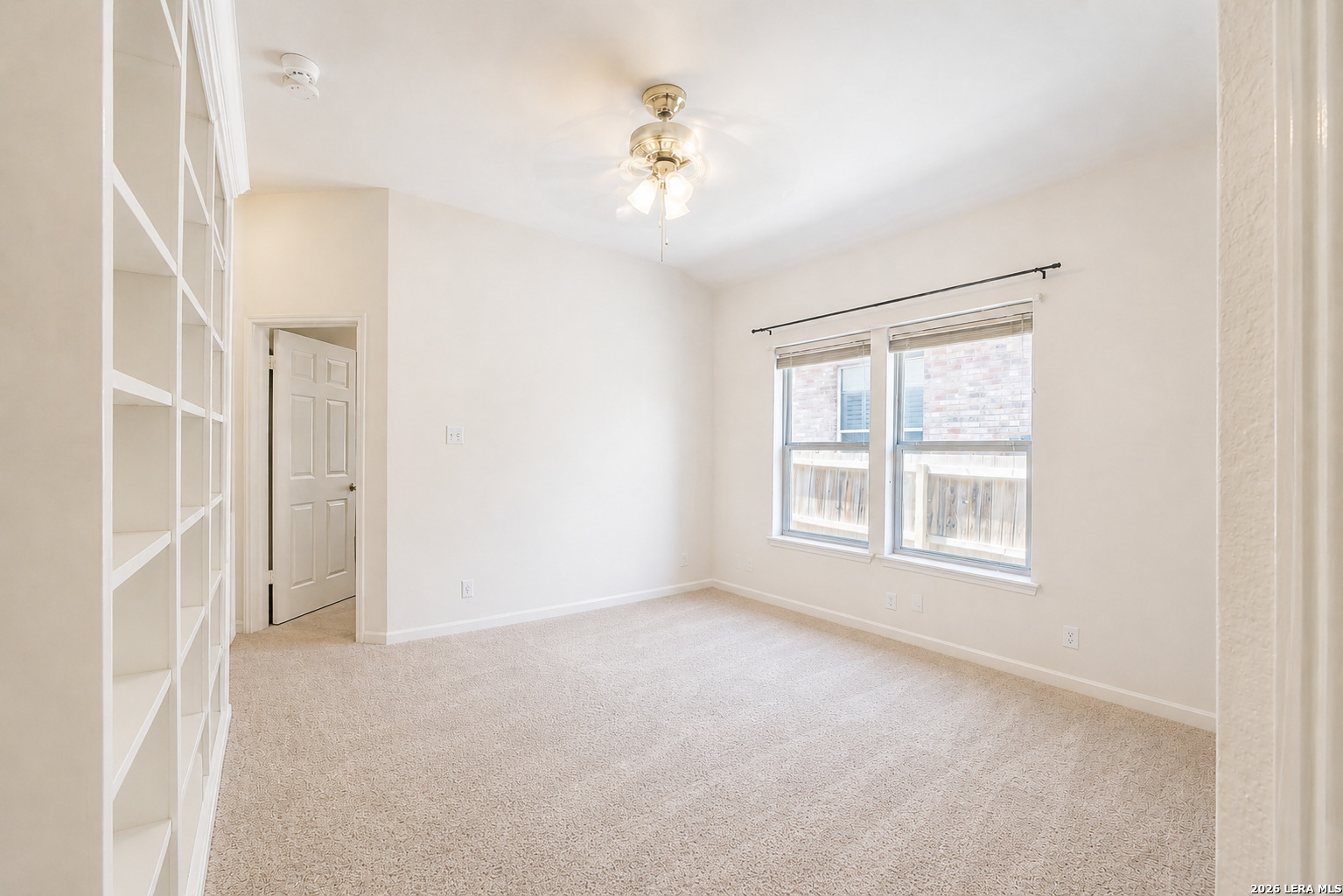 2527 Somerall San Antonio TX 78248
