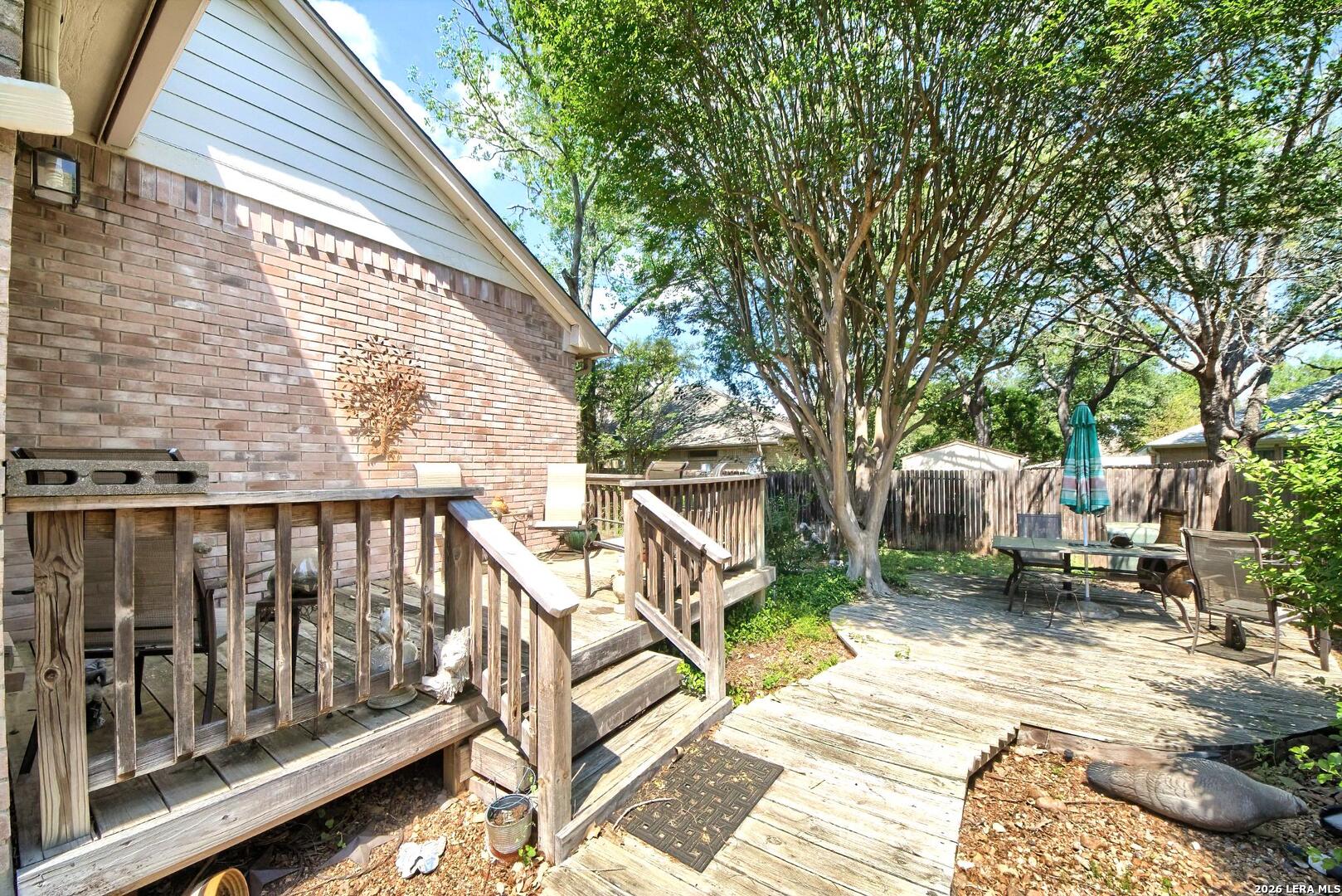 2527 Somerall San Antonio TX 78248