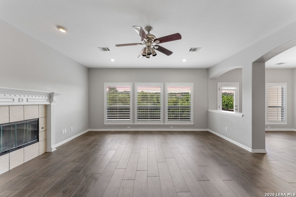 6519 Grove Creek San Antonio TX 78256