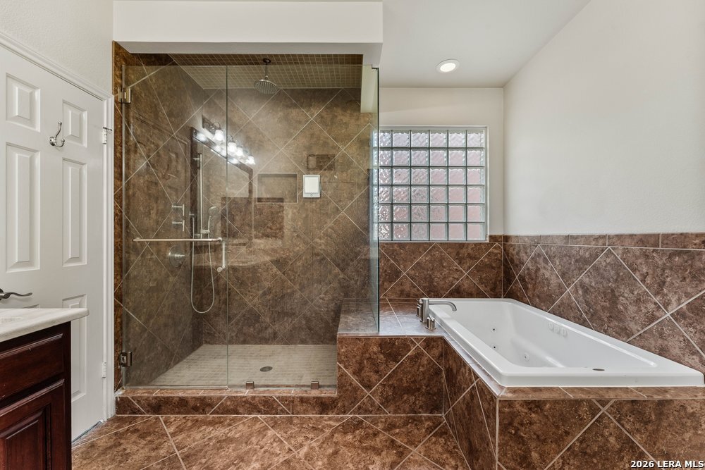 6519 Grove Creek San Antonio TX 78256