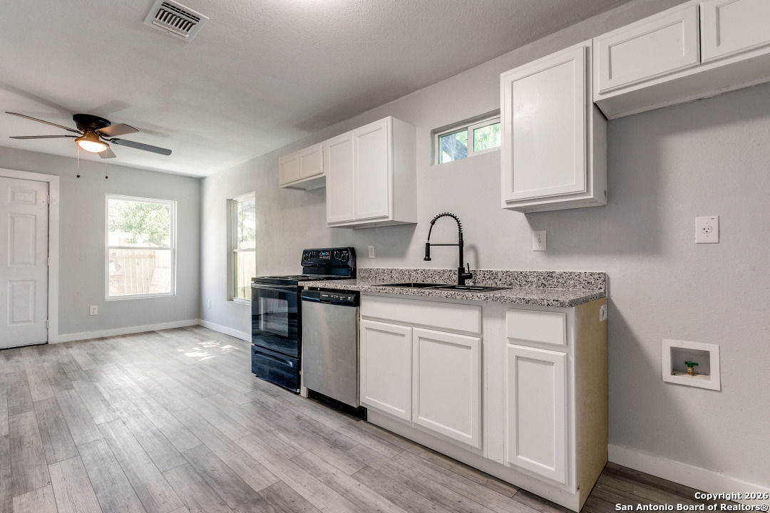 2017 Lyons Street San Antonio TX 78207
