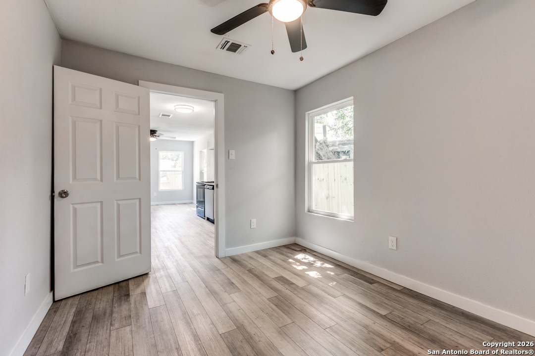 2017 Lyons Street San Antonio TX 78207