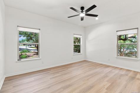 1014 Flagstone Drive San Antonio TX 78260