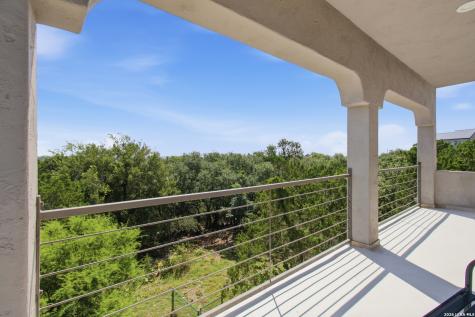 1014 Flagstone Drive San Antonio TX 78260