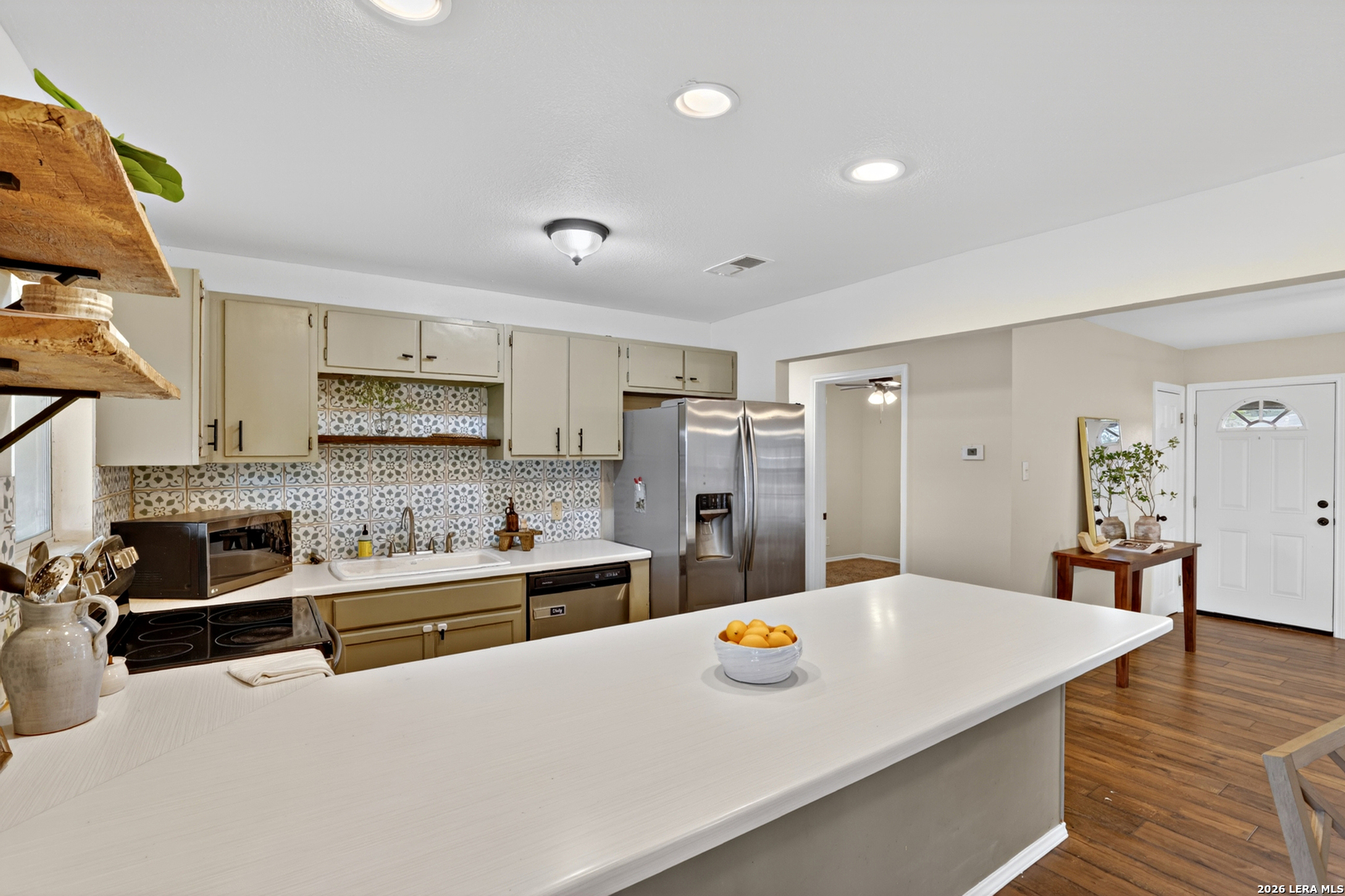 1112 Maia Street Pleasanton TX 78064